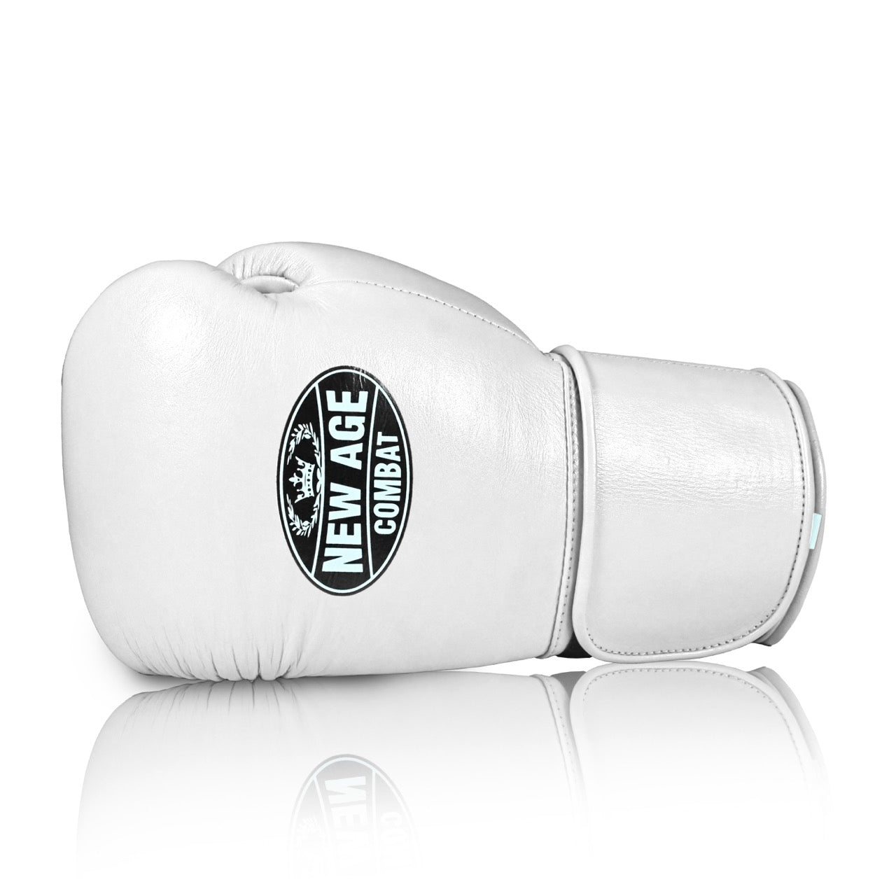 'THE GREATEST' Glove - White