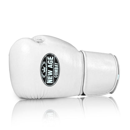 'THE GREATEST' Glove - White